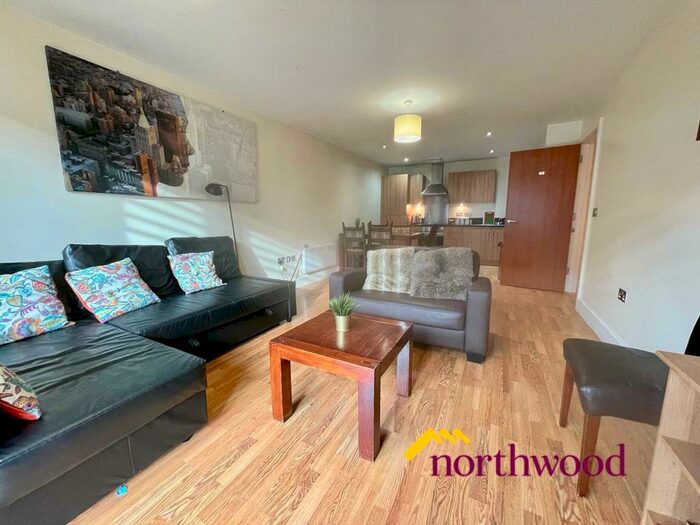 2 Bedroom Flat To Rent In Hurst Street, City Centre, Birmingham, B5