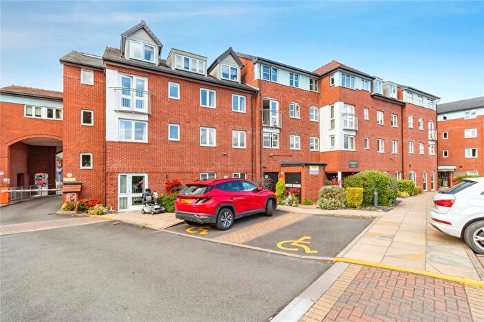 1 Bedroom Apartment For Sale In Drakeford Court, Stafford, ST17