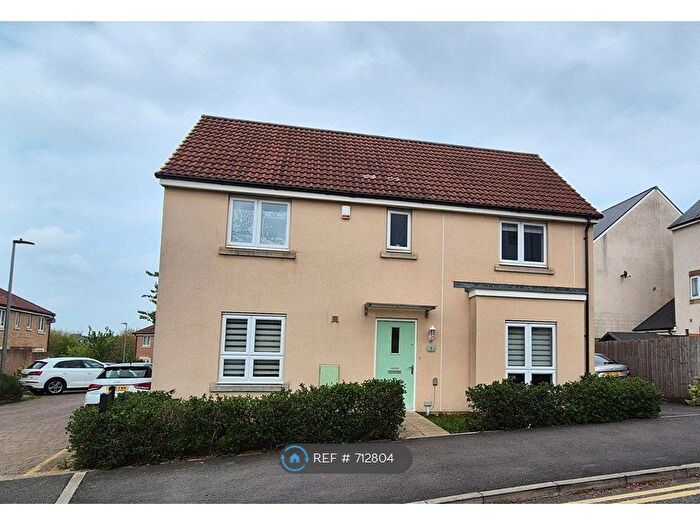 4 Bedroom Detached House To Rent In Newlands Lane, Emersons Green, Bristol, BS16