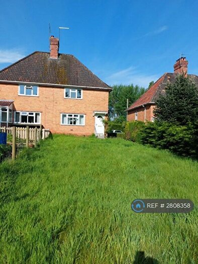 3 Bedroom Semi Detached House To Rent In Hillside View, Yeovil, BA22