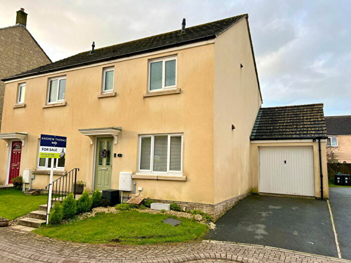 3 Bedroom Semi-Detached House For Sale In Queens Clos, Roche, Cornwall, PL26