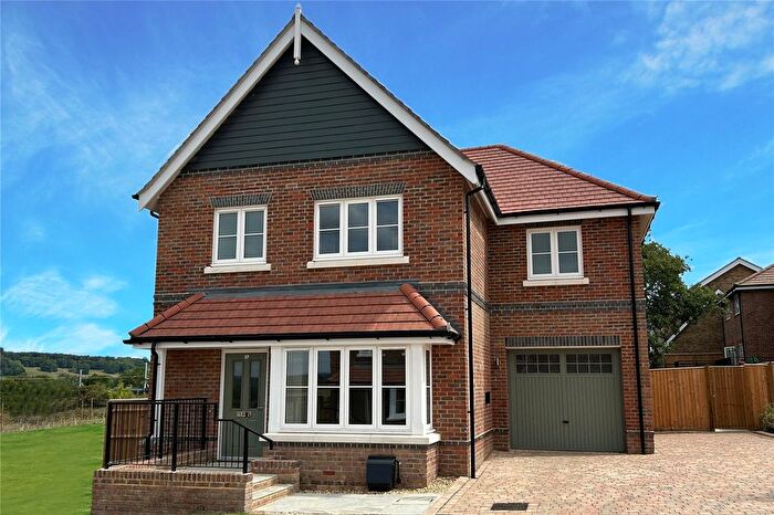 4 Bedroom Detached House For Sale In Leopard Lane, Purley On Thames, Reading, RG8