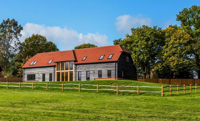 4 Bedroom Detached House For Sale In The Haven, Billingshurst, RH14