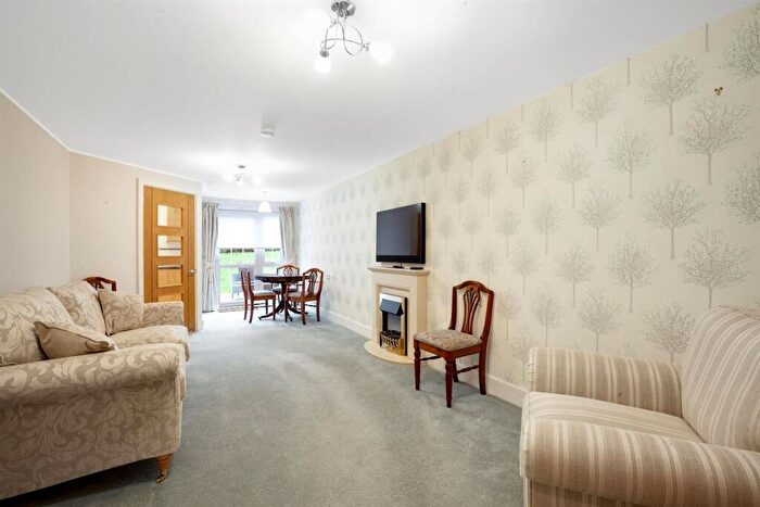 1 Bedroom Apartment For Sale In Weighbridge Court, High Street, Chipping Ongar, Essex, CM5
