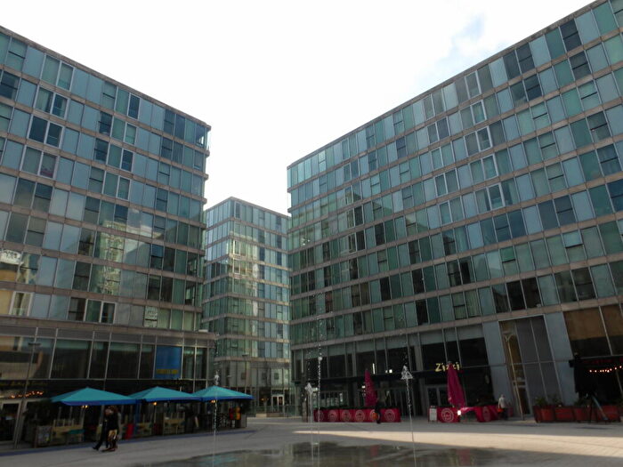 2 Bedroom Flat To Rent In Witan Gate, Milton Keynes, MK9