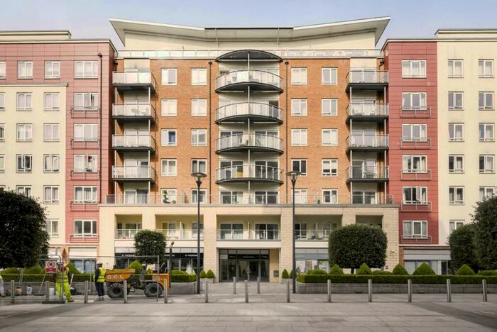 Studio To Rent In Boulevard Drive, London, NW9