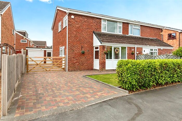3 Bedroom Semi-Detached House For Sale In Wheatfield Drive, Shifnal, Shropshire, TF11