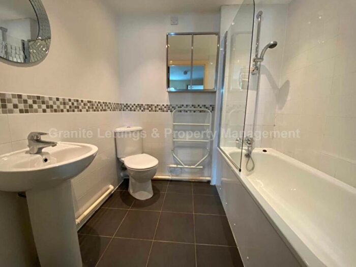 2 Bedroom Apartment To Rent In The Bayley, New Bailey Street, Salford, M3