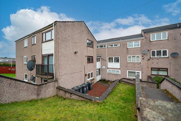 3 Bedroom Flat For Sale In Rannoch Road, Rosyth, Dunfermline, KY11