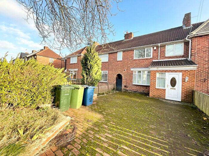 3 Bedroom Semi-Detached House To Rent In Two Ball Lonnen, Fenham, Newcastle Upon Tyne, NE4