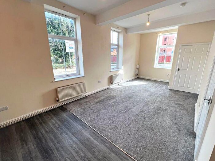 3 Bedroom Terraced House To Rent In Green Lane, Eccles, M30