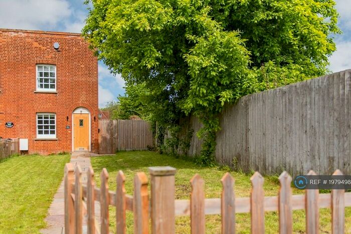 2 Bedroom Semi-Detached House To Rent In Vine Cottage, Patrixbourne, Canterbury, CT4