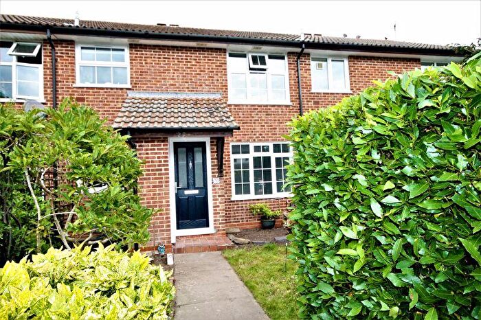 1 Bedroom Flat To Rent In Elderfield Close, Emsworth., PO10