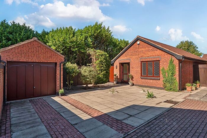 2 Bedroom Detached Bungalow For Sale In Torvill Drive, Wollaton, Nottinghamshire, NG8