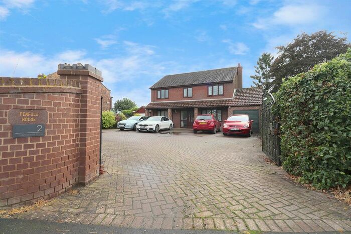 4 Bedroom Detached House For Sale In Margrave Lane, Garthorpe, Scunthorpe, DN17