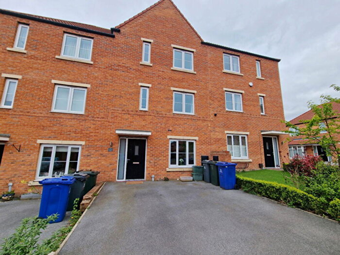 4 Bedroom Town House For Sale In Avocet Close, Mexborough, S64