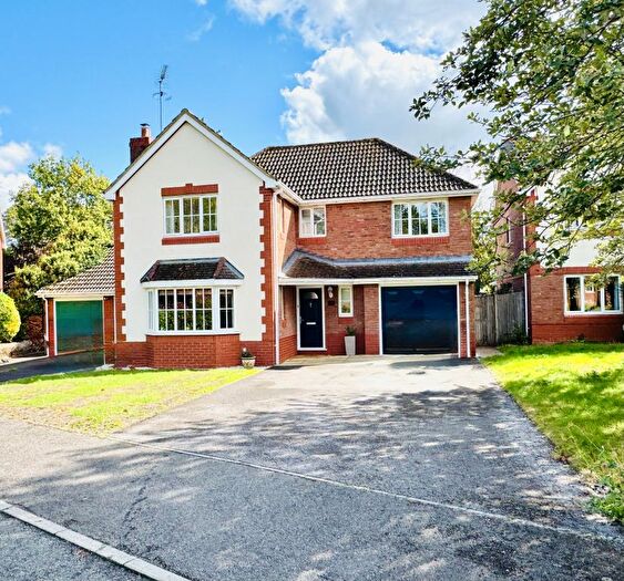 4 Bedroom Detached House For Sale In Taylor Drive, Bramley, Tadley, RG26