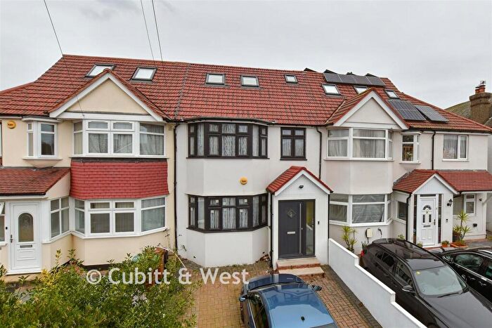 4 Bedroom Terraced House For Sale In Stayton Road, Sutton, Surrey, SM1