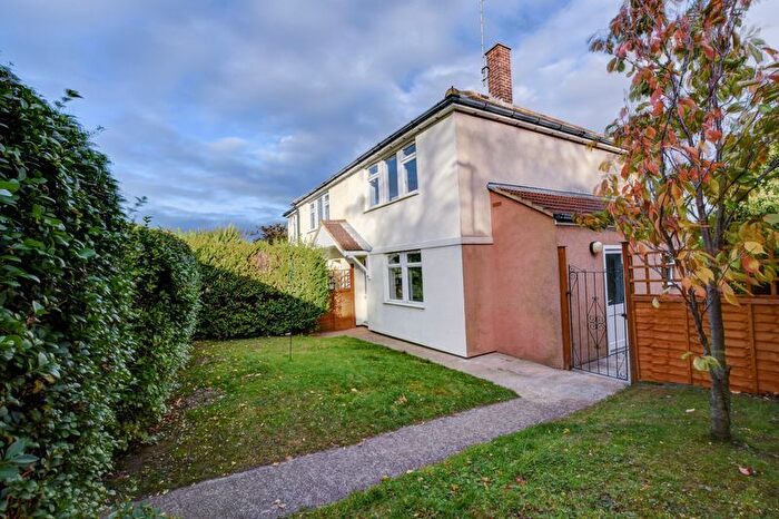 2 Bedroom Property To Rent In White Leyes Road, Whitby, YO21