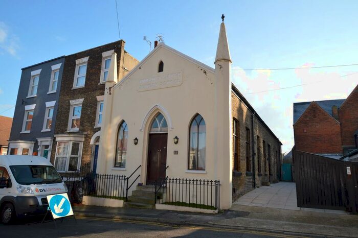 3 Bedroom Semi-Detached House To Rent In Margate, CT9