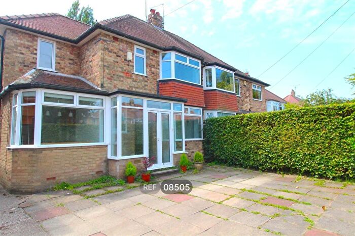 3 Bedroom Semi Detached House To Rent In St. Margarets Close, Cottingham, HU16