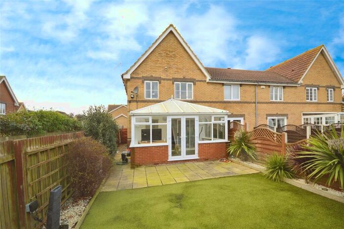 3 Bedroom End Of Terrace House For Sale In Leaman Close, High Halstow, Rochester, Kent, ME3