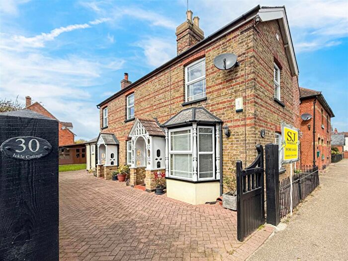 3 Bedroom Detached House For Sale In South Street, Tillingham, Southminster, CM0