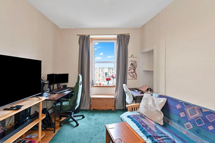 1 Bedroom Flat To Rent In Maryfield, Edinburgh, EH7