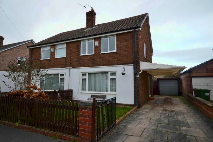 3 Bedroom Semi-Detached House To Rent In Moor Top Avenue, Ackworth, Pontefract, WF7