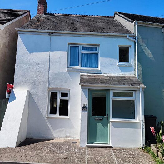 2 Bedroom House To Rent In North Square, Chickerell, Weymouth, DT3