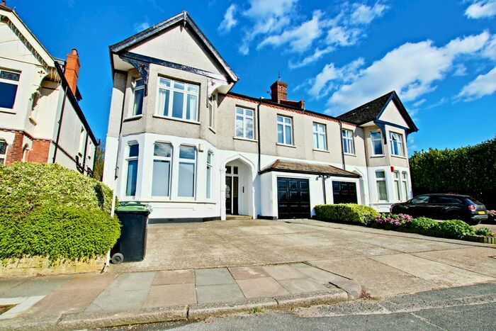 1 Bedroom Flat To Rent In Warren Avenue, Bromley, BR1