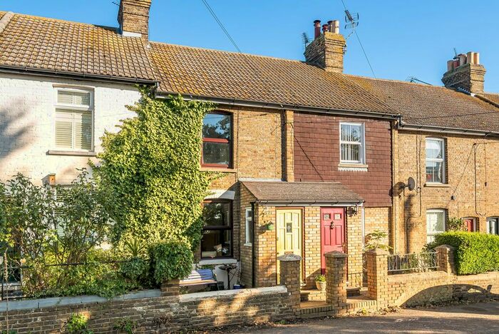 2 Bedroom Terraced House For Sale In Eastwood Cottages, Conyer, ME9