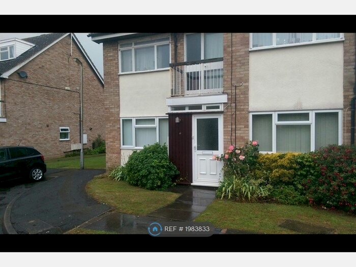 1 Bedroom Maisonette To Rent In Harriet Way, Bushey, WD23