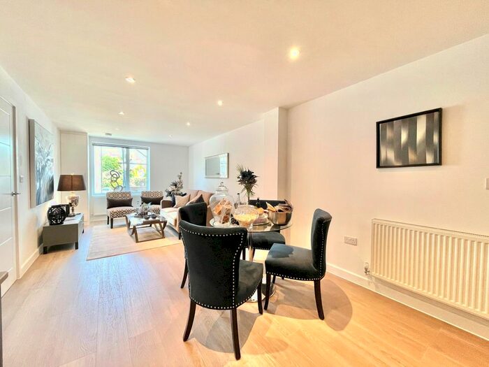 2 Bedroom Flat To Rent In Flat, Stanmore House, - Church Road, Stanmore, HA7