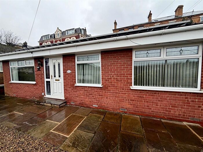 2 Bedroom Detached Bungalow To Rent In Westwood Road, Scarborough, YO11
