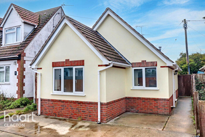 2 Bedroom Detached Bungalow For Sale In Rover Avenue, Clacton-On-Sea, CO15