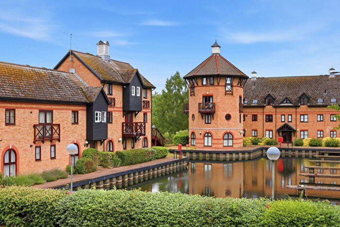 1 Bedroom Apartment For Sale In Lawrence Moorings, Sawbridgeworth, CM21