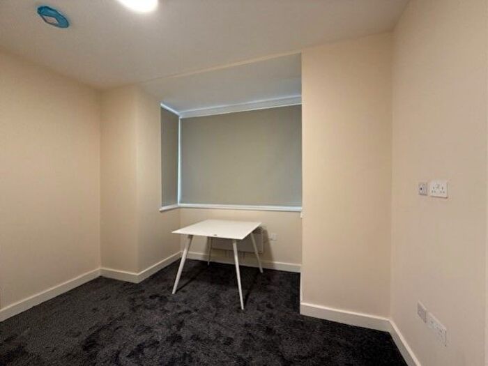 1 Bedroom Maisonette To Rent In Coronation Villas Coronation Road, London, NW10