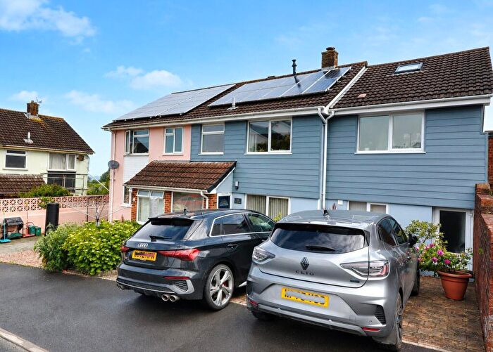 4 Bedroom Semi Detached House For Sale In Fern Way, Ilfracombe, EX34
