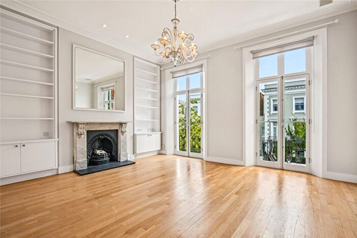 4 Bedroom Detached House To Rent In Denbigh Road, Notting Hill, London, W11