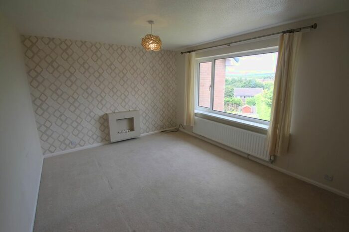 2 Bedroom Flat To Rent In Harlech Close, Chapeltown, Sheffield, S35