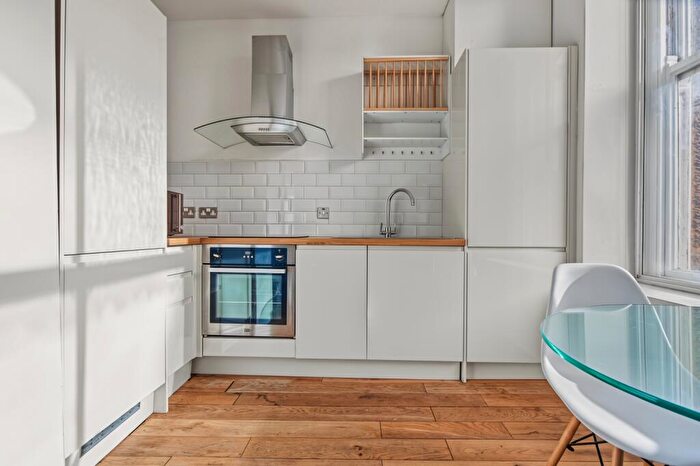 Studio To Rent In Chaucer Building, Grainger Street, Newcastle Upon Tyne, Tyne And Wear, NE1