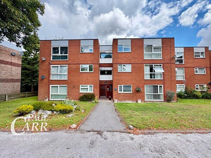 2 Bedroom Flat For Sale In Park Wood Court Walsall Road Four Oaks, B74