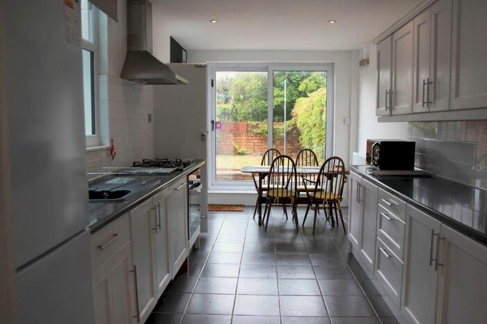 4 Bedroom Terraced House To Rent In Highland Road, Earlsdon, Coventry CV5