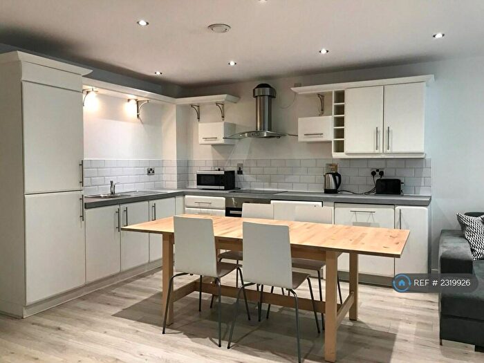 2 Bedroom Flat To Rent In Concert Street, Liverpool, L1