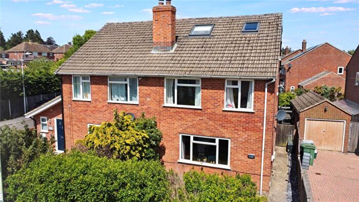 4 Bedroom Semi Detached House For Sale In Kiln Road, Newbury, Berkshire, RG14