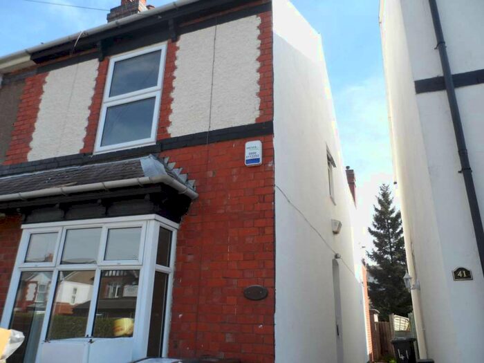 3 Bedroom Semi-Detached House To Rent In Jeffcock Road, Wolverhampton, WV3