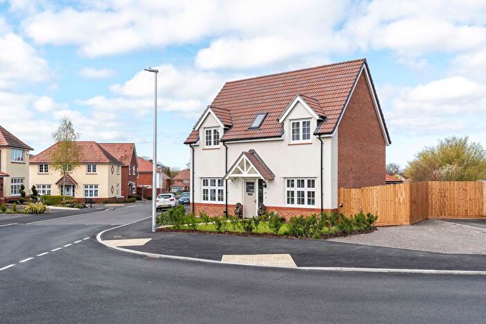 3 Bedroom Detached House For Sale In Holstein Avenue, Winscombe, BS25