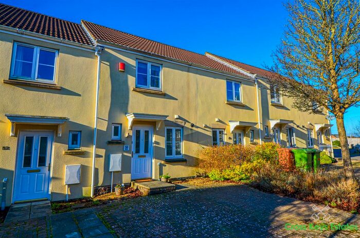 2 Bedroom Terraced House To Rent In Barlow Gardens, Plymouth PL2