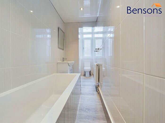 1 Bedroom Flat To Rent In Crathie Drive, Partick, Glasgow, G11